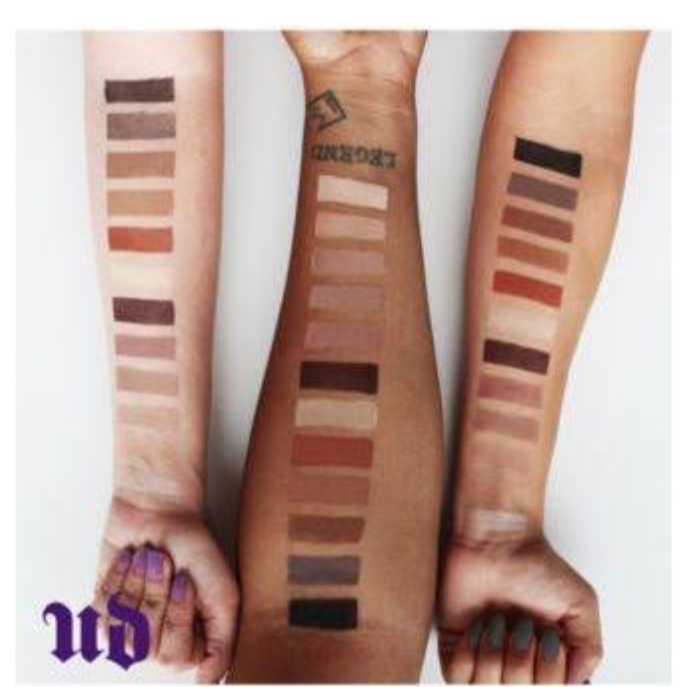 DISCONT Urban Decay NAKED Ult Bas Palette NWT - Picture 4 of 6